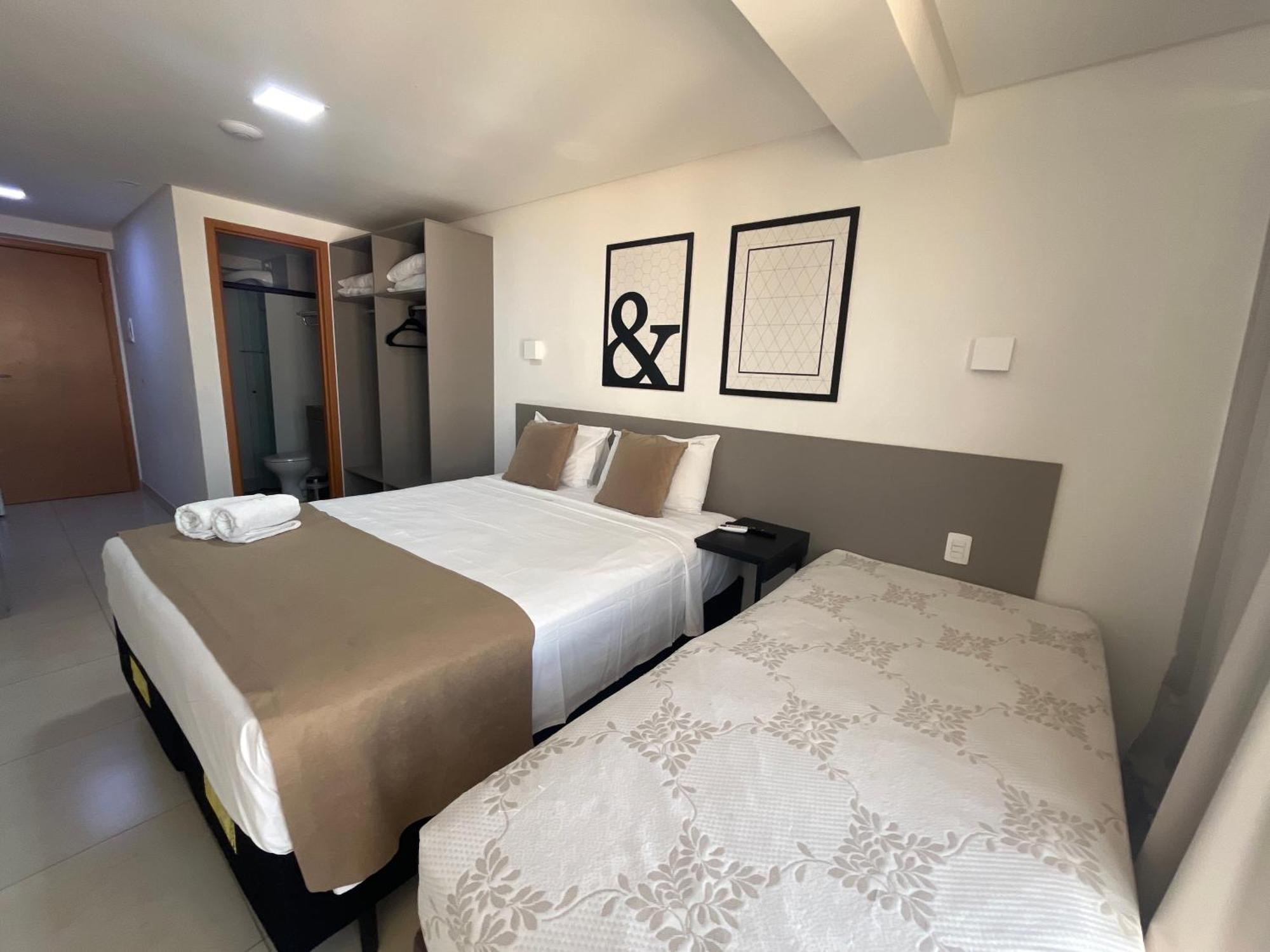 Aparthotel Manaira *