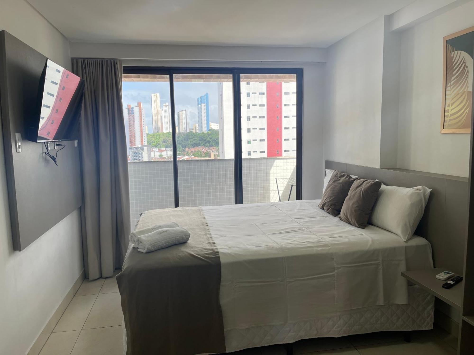 Aparthotel Manaira *
